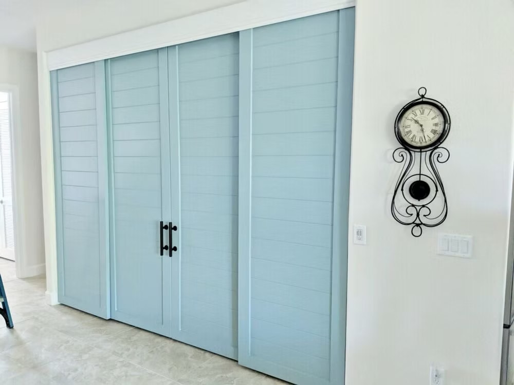 Hero, Barn Doors